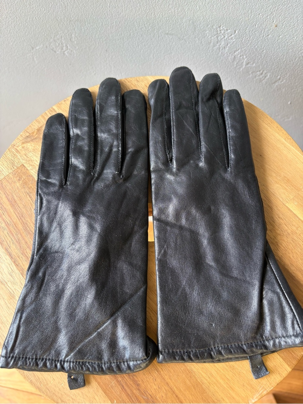 Black Leather Lined Gloves - Size L